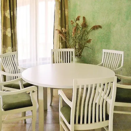 Three-bedroom Holiday In Village בית נופש קושריצה